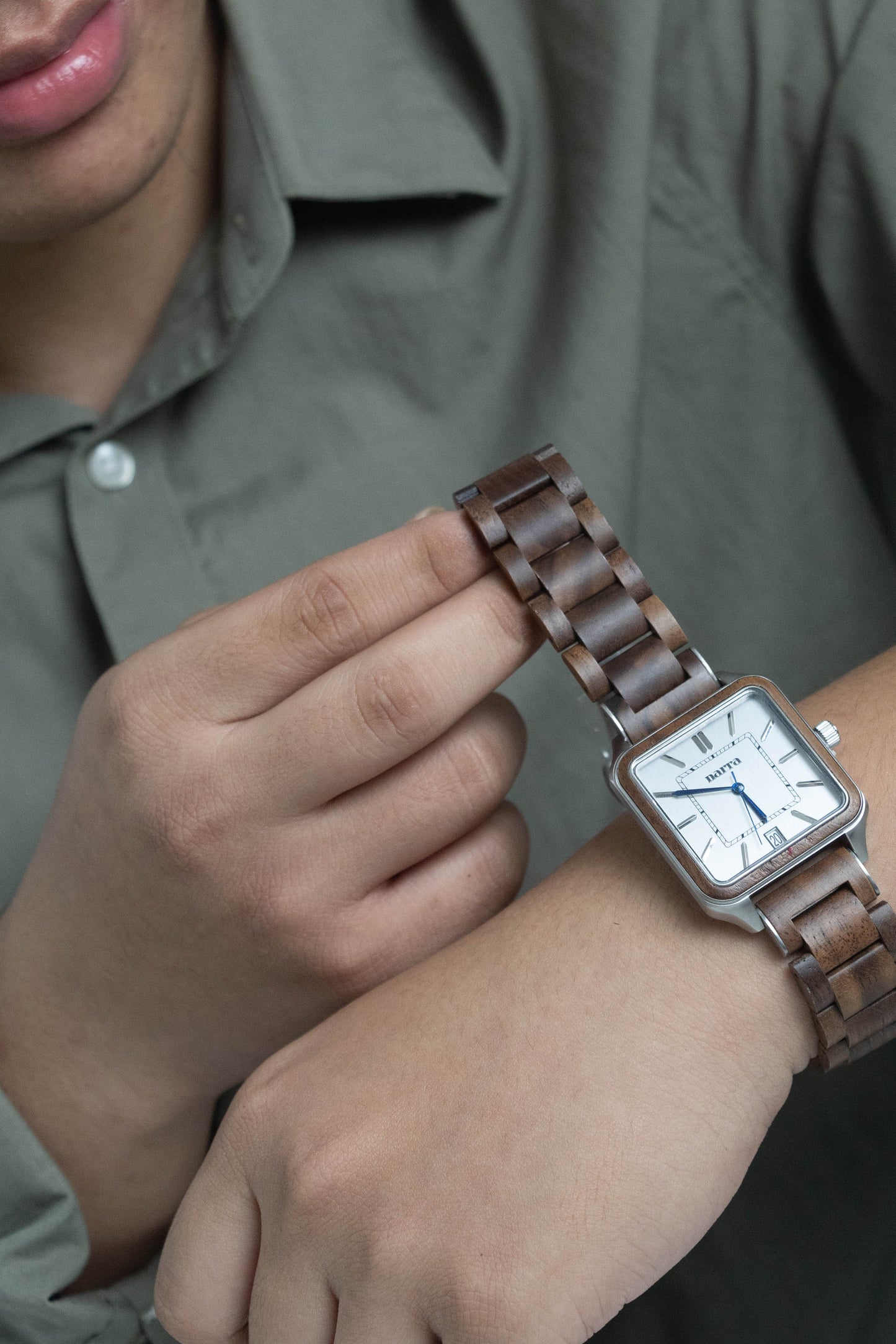 NEW Amihan in Walnut and White