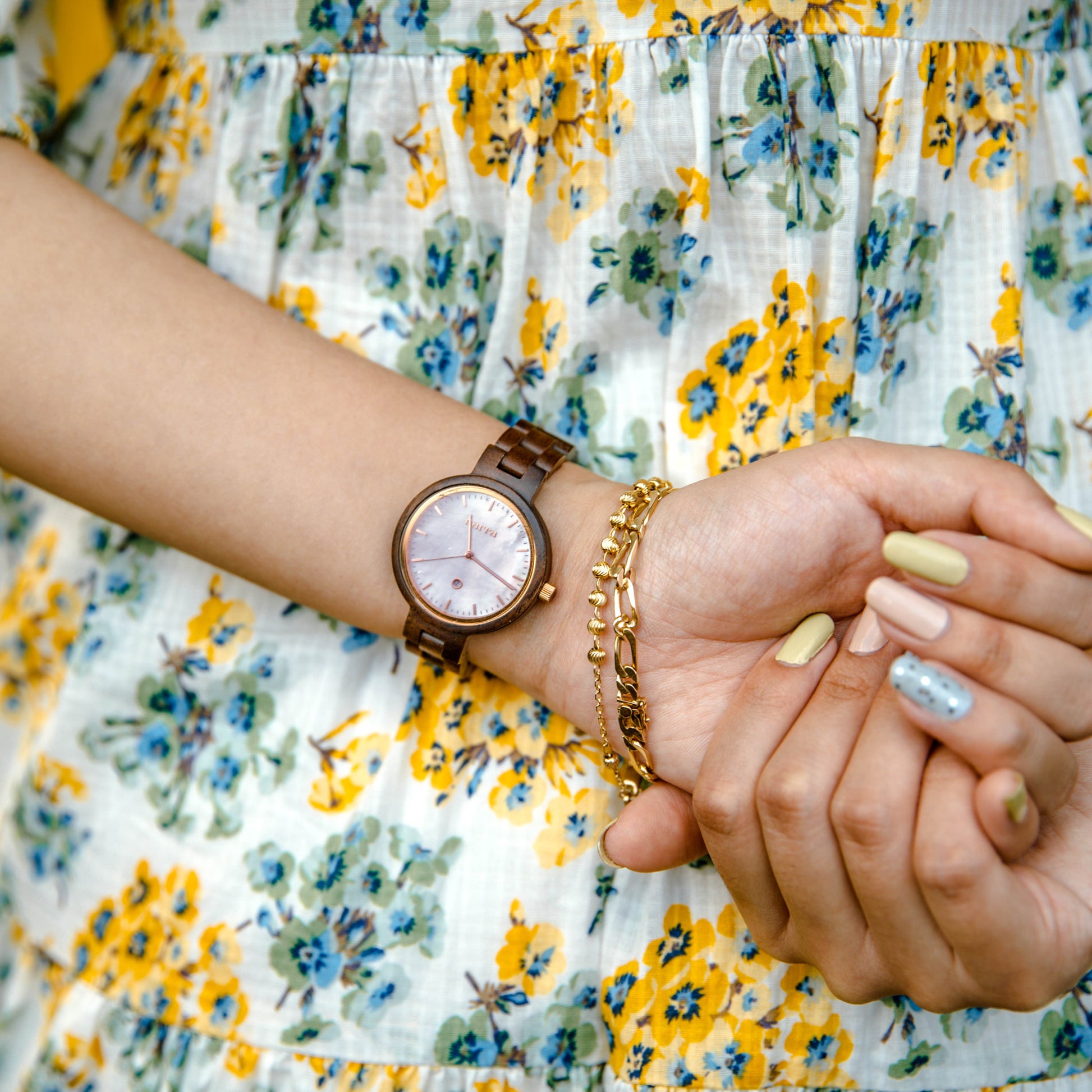 Anilao in Walnut and Pink - Narra Wooden Watches