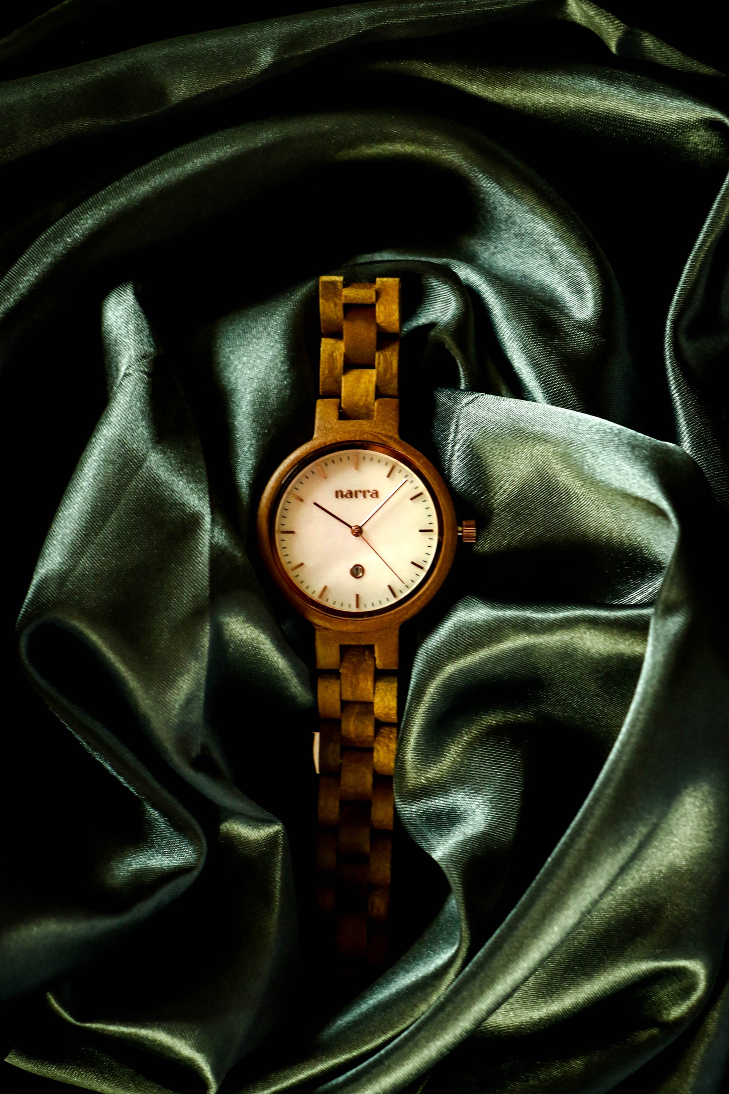 Anilao in Walnut and Pink - Narra Wooden Watches