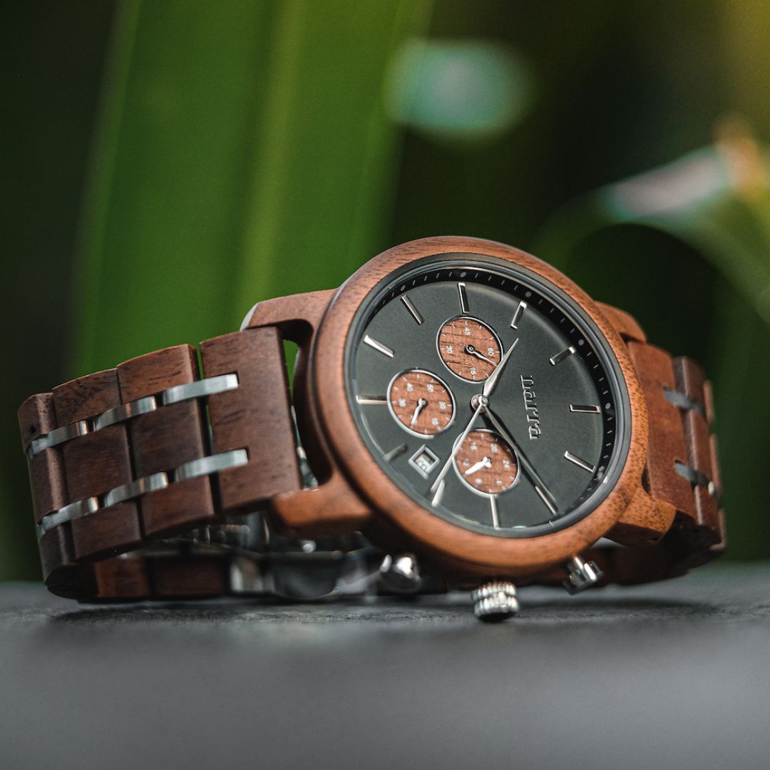 Eclipse in Walnut and Black - Narra Wooden Watches