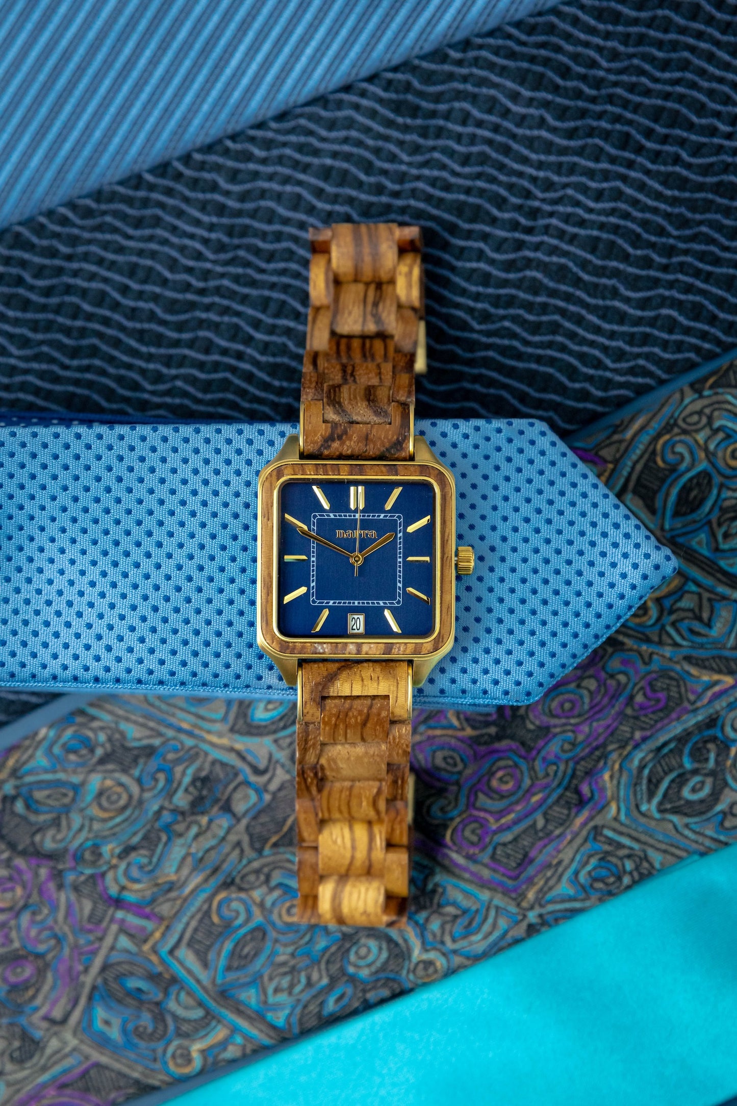Alon in Zebrawood and Blue